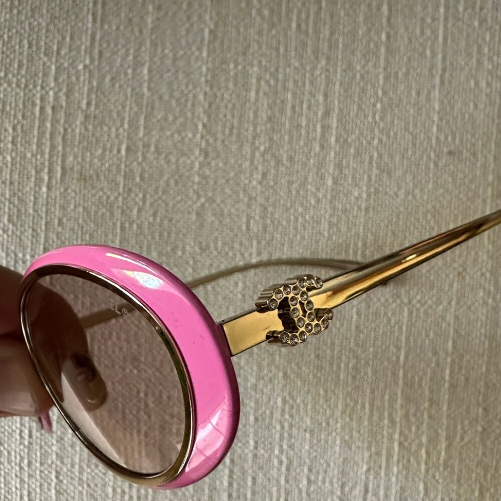 Chanel Oval Sunglasses - Picture 2 of 5